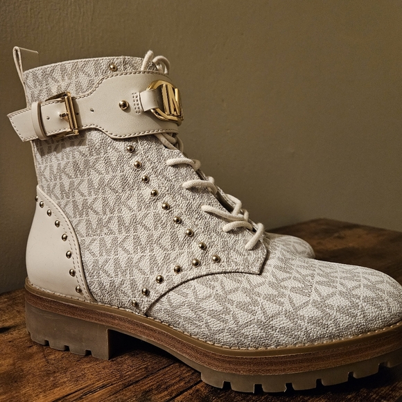 Michael Kors Kincaid Logo Studded Combat Boot Vanilla/Cream - Picture 4 of 5